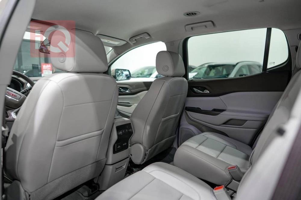 جي ام سي اكاديا